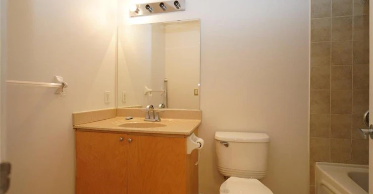 320-330 Princess Royal Drive, Mississauga, ON, L5B 4P7 - 20