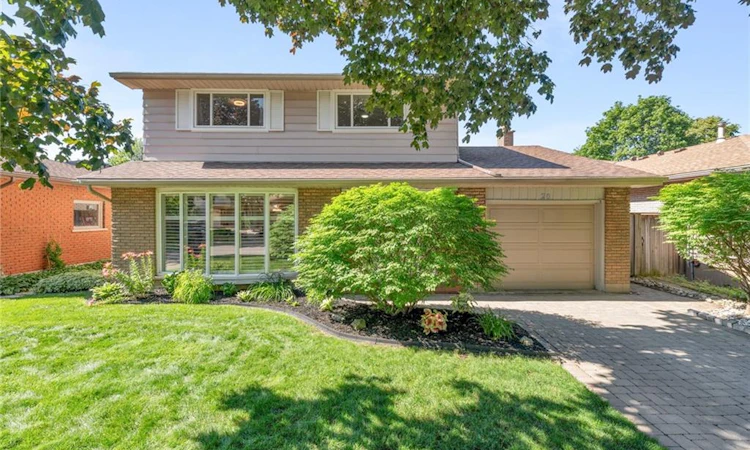 20 San Marino Crescent
