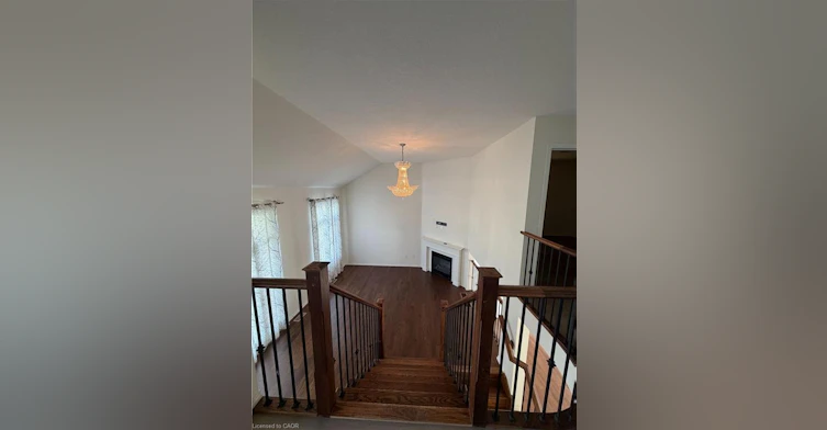 235 Apple Hill Crescent, Kitchener, ON, N2R 0E5 - 4