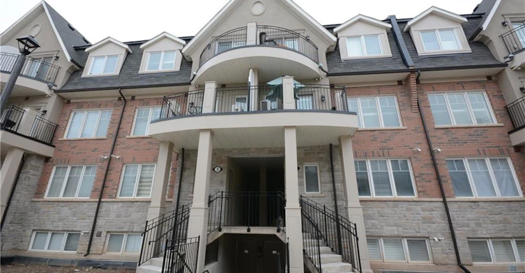 03-03-2420 Baronwood Drive, Oakville, ON, L6M 0J8