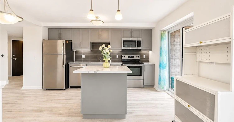 613-778 Laurelwood Drive, Waterloo, ON, N2V 0G3 - 7