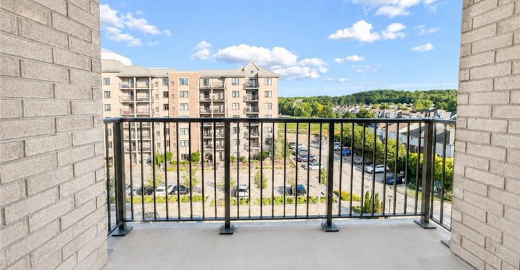 613-778 Laurelwood Drive, Waterloo, ON, N2V 0G3 - 11