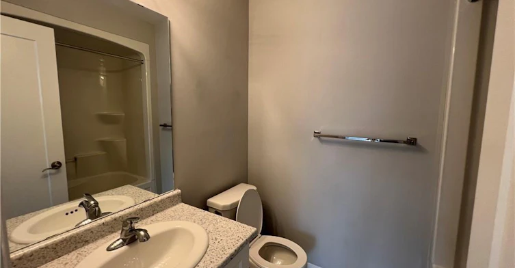 18 Aqua Lane, Hamilton, ON, L0R 1P0 - 8