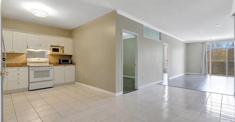 303-255 Keats Way, Waterloo, ON, N2L 6N6 - 10