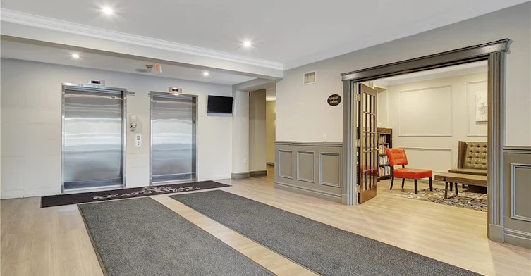 303-255 Keats Way, Waterloo, ON, N2L 6N6 - 18