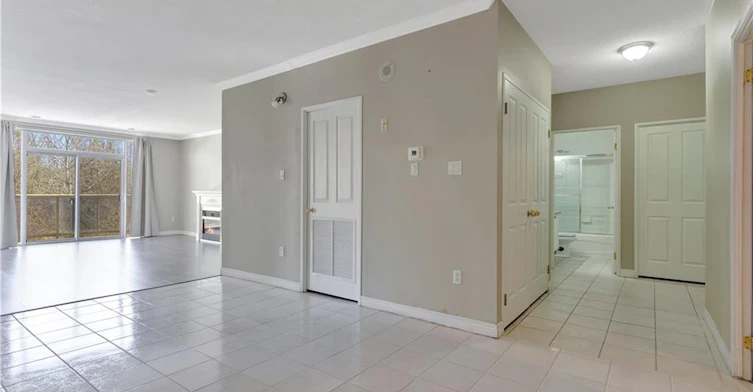 303-255 Keats Way, Waterloo, ON, N2L 6N6 - 24