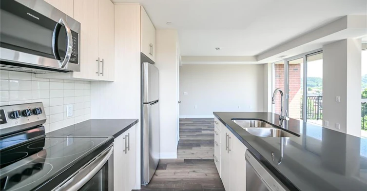 512-2750 King Street E, Hamilton, ON, L8G 0B8 - 10