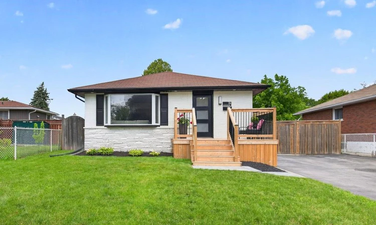74 Balmoral Drive
