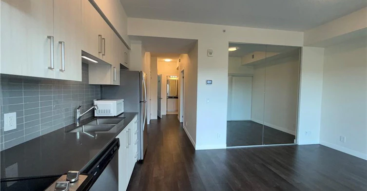 701-15 Queen Street S, Hamilton, ON, L8P 0C6 - 8