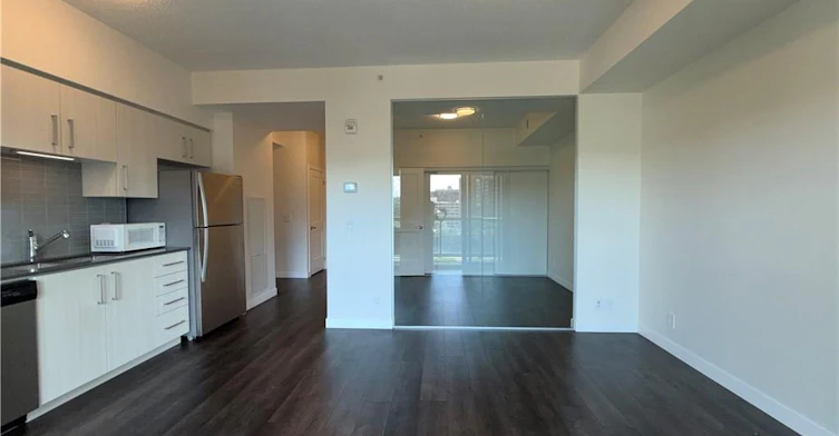 701-15 Queen Street S, Hamilton, ON, L8P 0C6 - 9