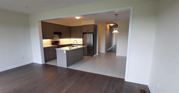 19 Monteith Drive, Brantford, ON, N3T 0W6 - 2