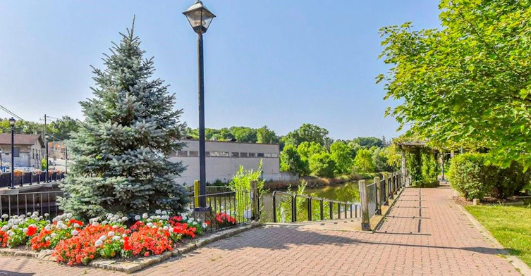 62 Michigan Avenue, Cambridge, ON, N3C 0C8 - 20