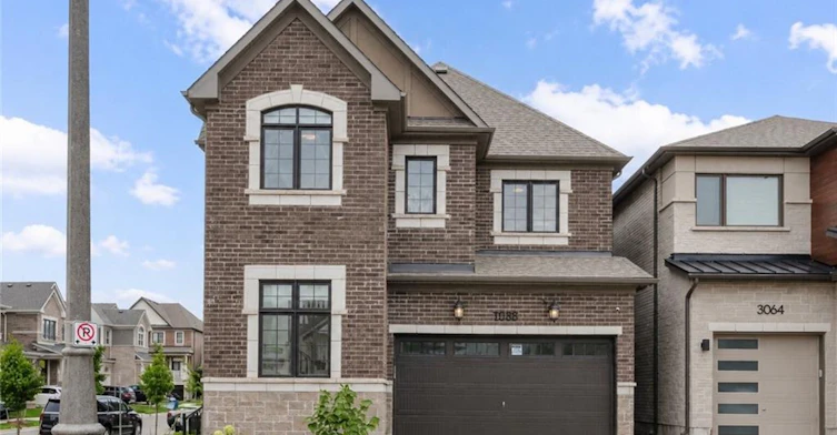 1388 Aymond Crescent, Oakville, ON, L6H 7W9 - 4