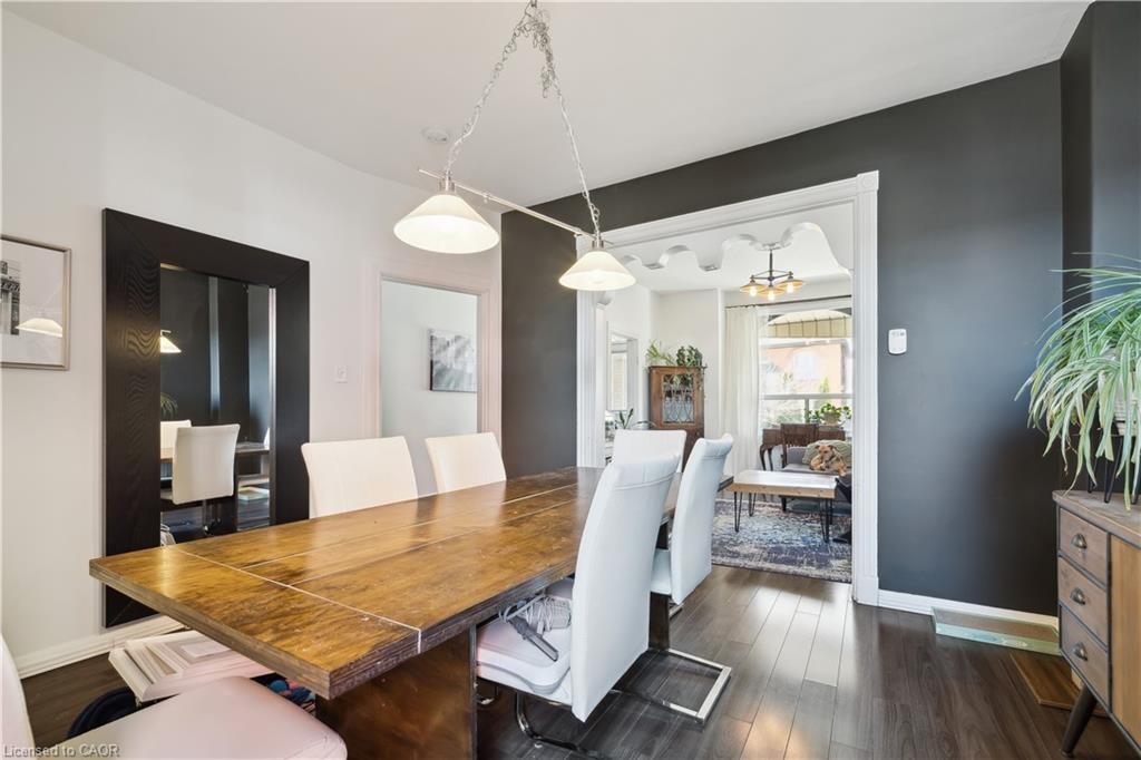 28 St Matthews Avenue, Hamilton, ON, L8L 5P3 - 11