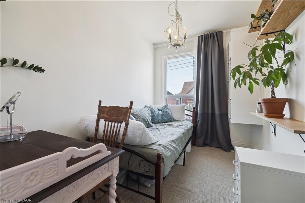 28 St Matthews Avenue, Hamilton, ON, L8L 5P3 - 21