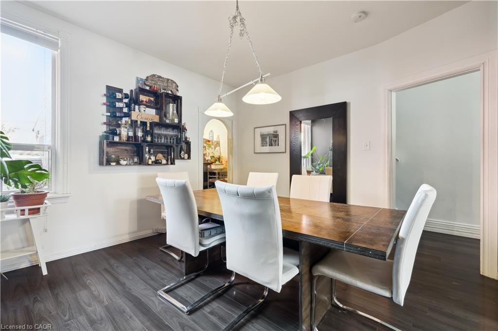 28 St Matthews Avenue, Hamilton, ON, L8L 5P3 - 12