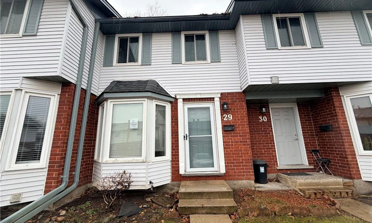 29-219 Kingswood Drive