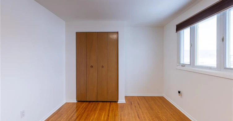 Main-1 Eldrid Court, Grimsby, ON, L3M 1Z1 - 12
