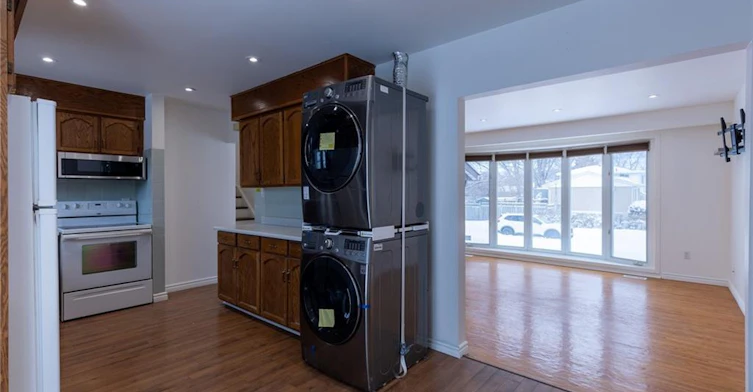Main-1 Eldrid Court, Grimsby, ON, L3M 1Z1 - 7