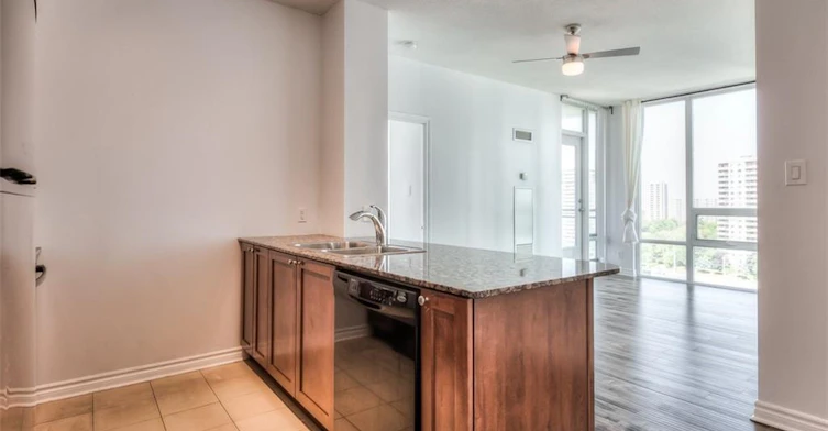 1009-3525 Kariya Drive, Mississauga, ON, L5B 0C2 - 3