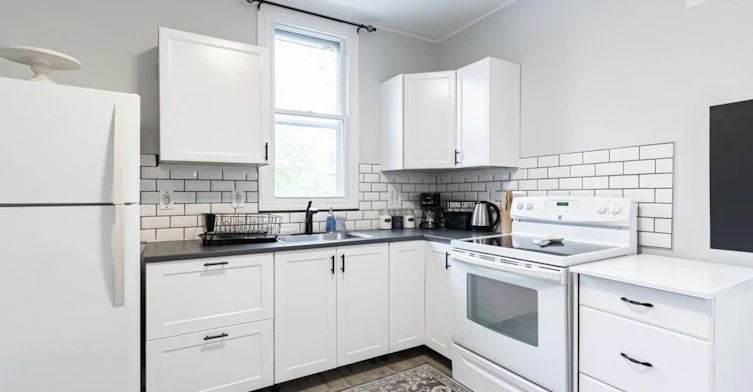 1-148 Gage Avenue S, Hamilton, ON, L8M 3E1 - 8