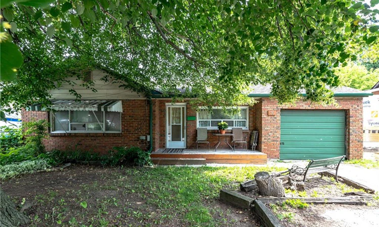 76 Teal Avenue