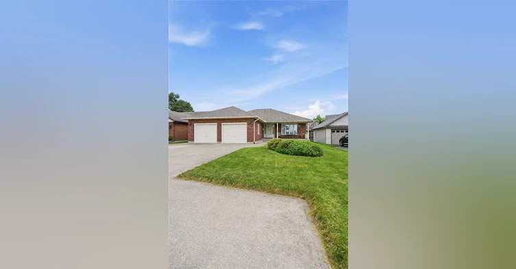 Lower-603 Bunting Road, St. Catharines, ON, L2M 2Z9