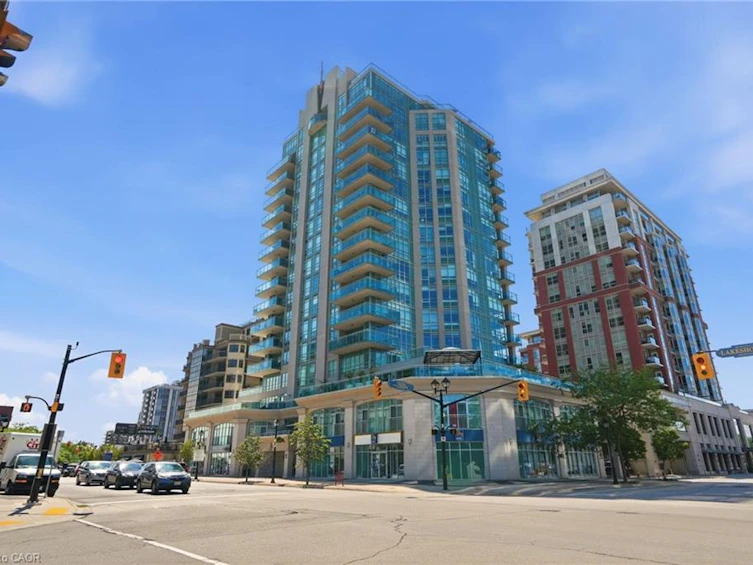 1302-360 Pearl Street, Burlington, ON, L7R 1E1