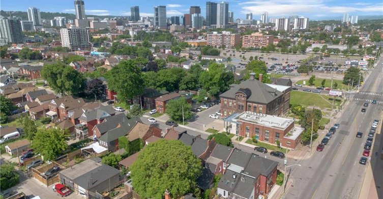 268 West Avenue N, Hamilton, ON, L8L 5C9 - 36