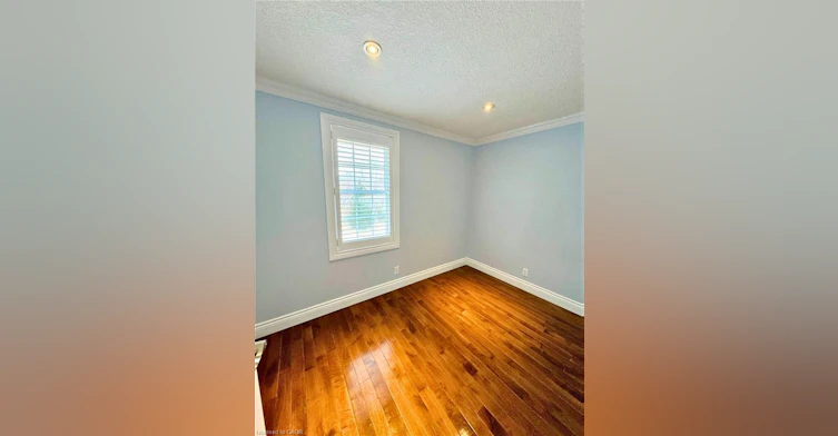 9 Filbert Street, Kitchener, ON, N2H 1Y1 - 12