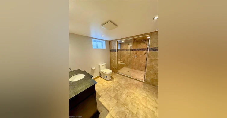 9 Filbert Street, Kitchener, ON, N2H 1Y1 - 18