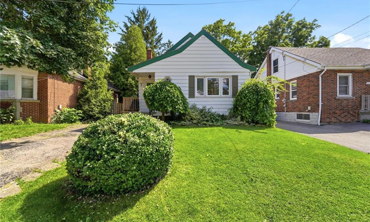 61 Glenmount Avenue