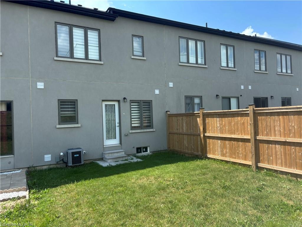 93 Bilanski Farm Road, Brantford, ON, N3S 0J4 - 3