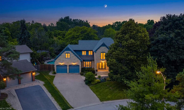 81 Flanders Drive