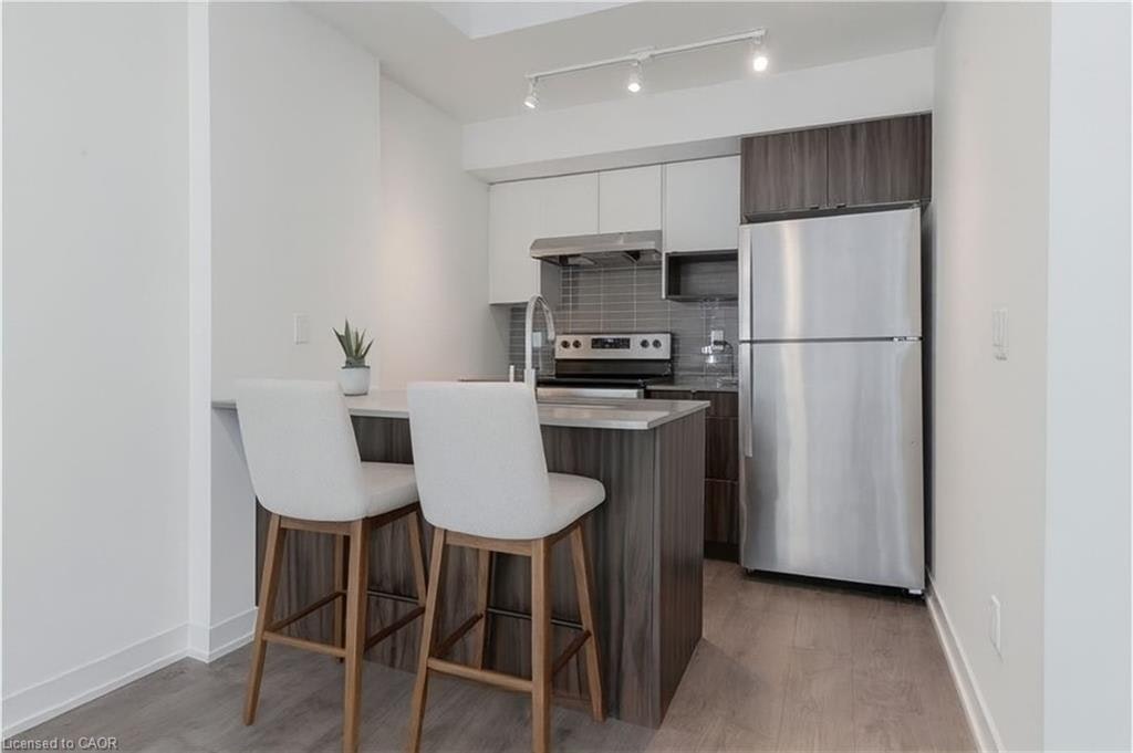 105-1135 Cooke Boulevard, Burlington, ON, L7T 4A8 - 5