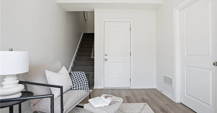 5-124 Compass Trail, Cambridge, ON, N3E 0E3 - 4