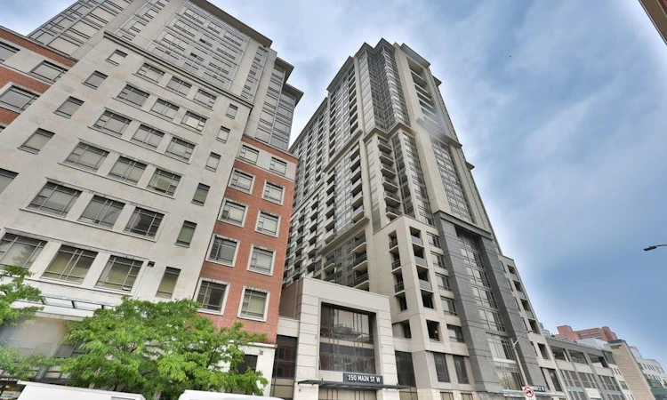 1104-150 Main Street W