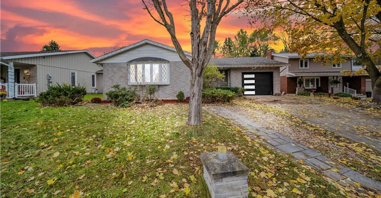 5 Centennial Drive, Brockton, ON, N0G 2V0