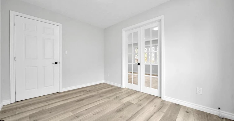 5 Centennial Drive, Brockton, ON, N0G 2V0 - 9