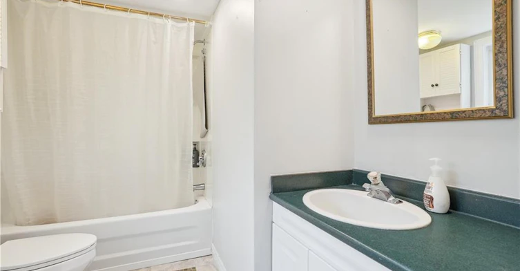 Lower-13 Beaucourt Place, Hamilton, ON, L8S 2P8 - 17