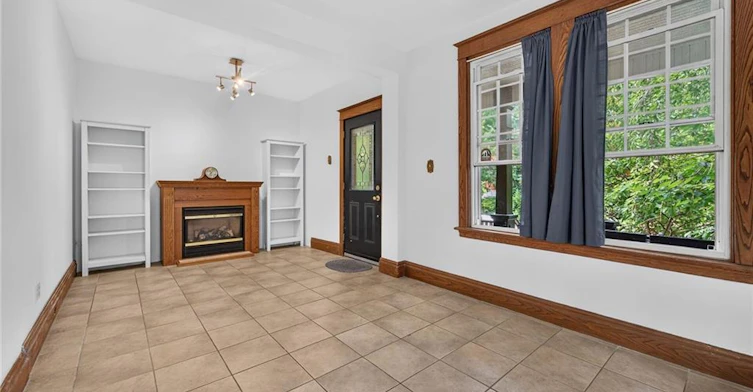 169 Emerald Street S, Hamilton, ON, L8N 2V6 - 7
