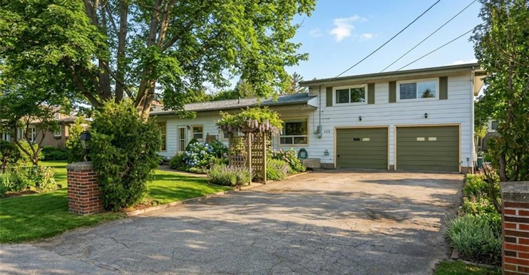 405B Bartlett Avenue, Grimsby, ON, L3M 2N5