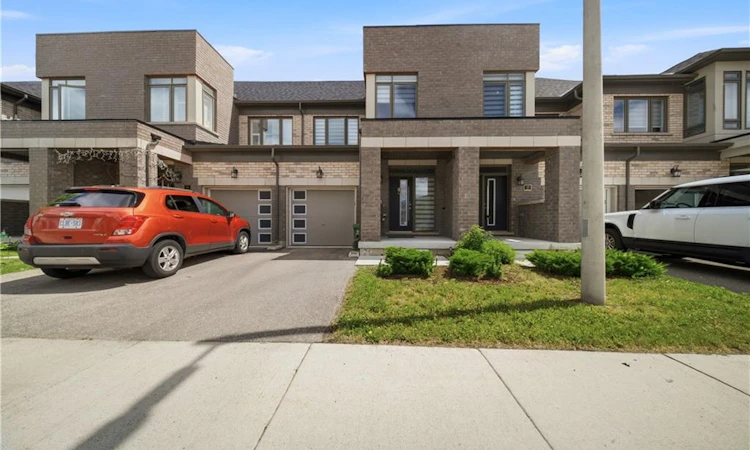 32-166 Deerpath Drive