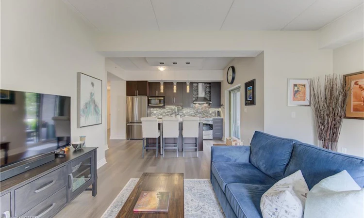 101-776 Laurelwood Drive