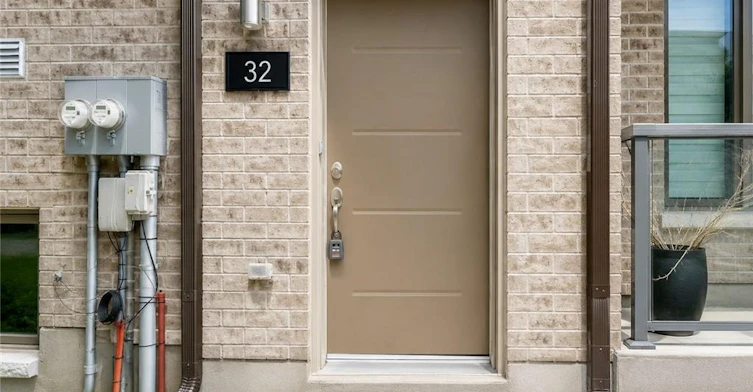 32-205 West Oak Trail, Kitchener, ON, N2R 0R9 - 2