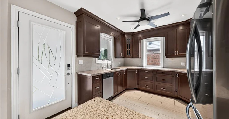 156 Charlotte Street, Hamilton, ON, L8K 4V4 - 9