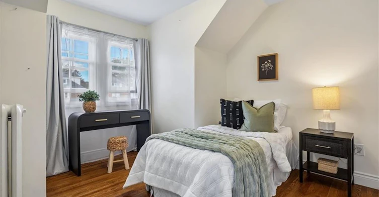 25 Ottawa Street S, Hamilton, ON, L8K 2C9 - 23