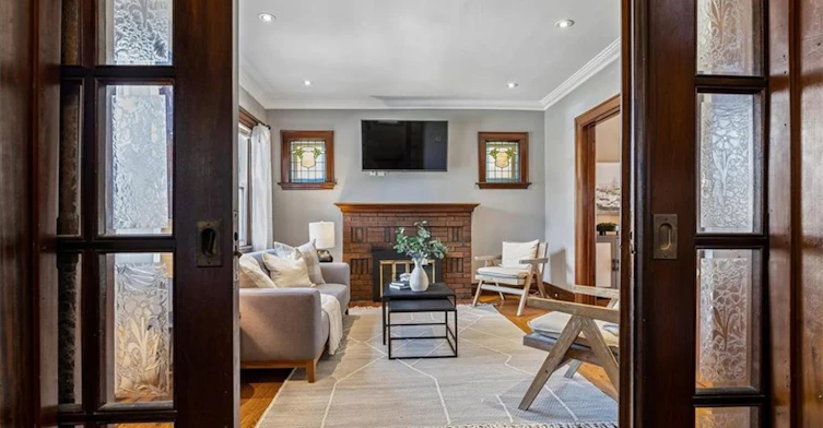 25 Ottawa Street S, Hamilton, ON, L8K 2C9 - 4