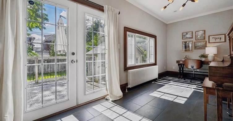 25 Ottawa Street S, Hamilton, ON, L8K 2C9 - 13