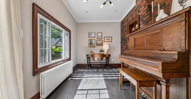 25 Ottawa Street S, Hamilton, ON, L8K 2C9 - 14
